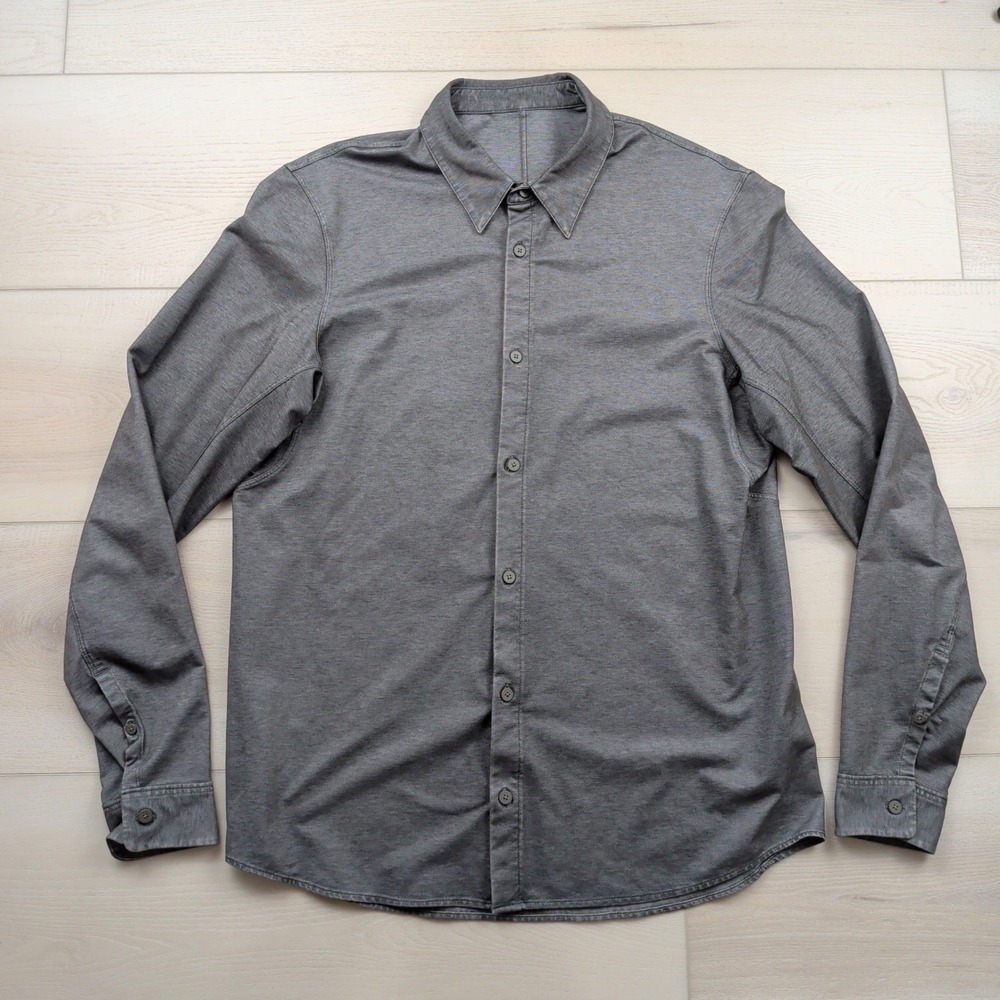 Lululemon Mens Commission Long Sleeve Shirt Mens M Charcoal Grey Button Tech